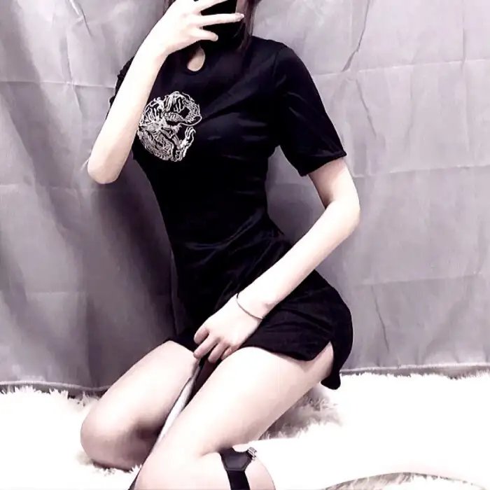 浪蝶嬉春